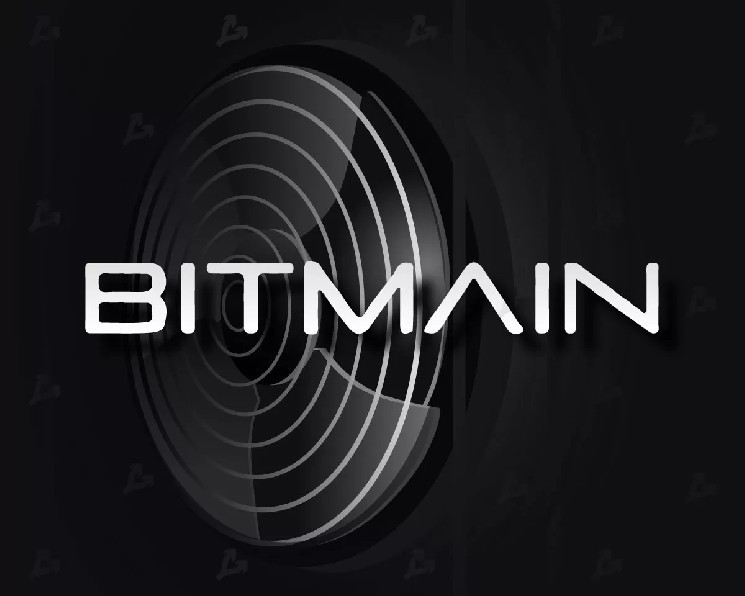 
			Bitmain добавила в линейку Antminer S21 два новых биткоин-майнера		